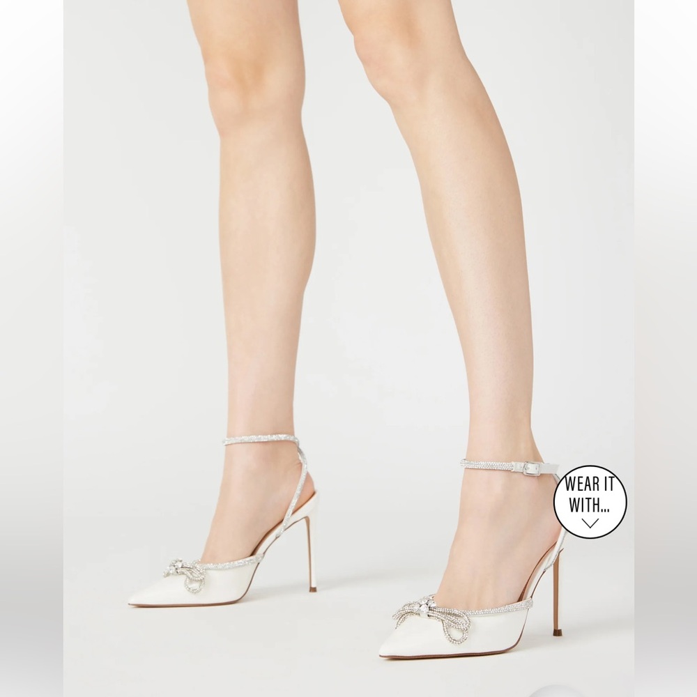 Steve Madden Viable Off-White Heels